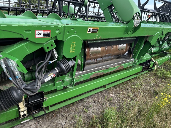 2018 John Deere 640FD Header Combine