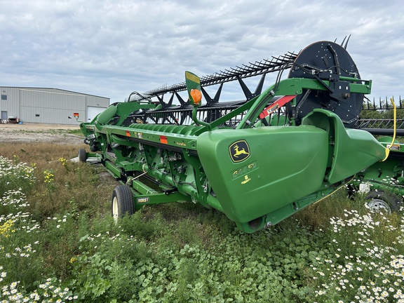 2018 John Deere 640FD Header Combine