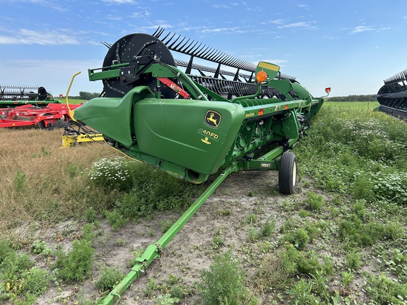 2018 John Deere 640FD Header Combine