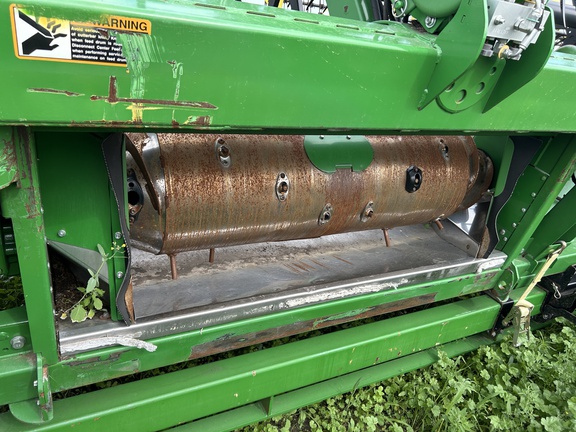 2018 John Deere 640FD Header Combine