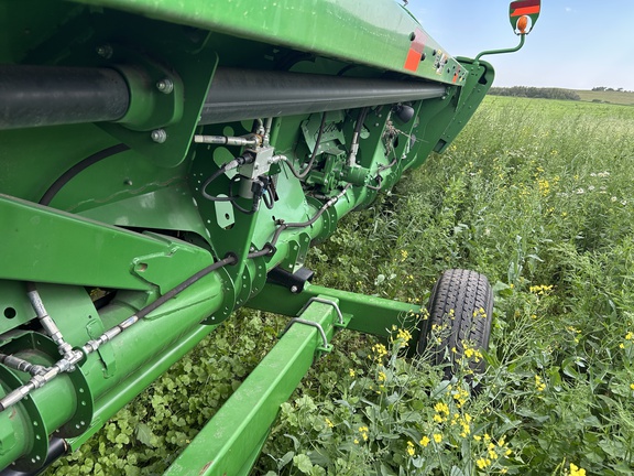 2018 John Deere 640FD Header Combine