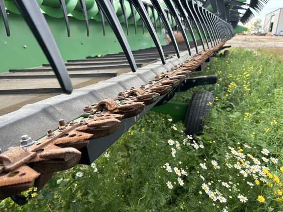 2018 John Deere 640FD Header Combine