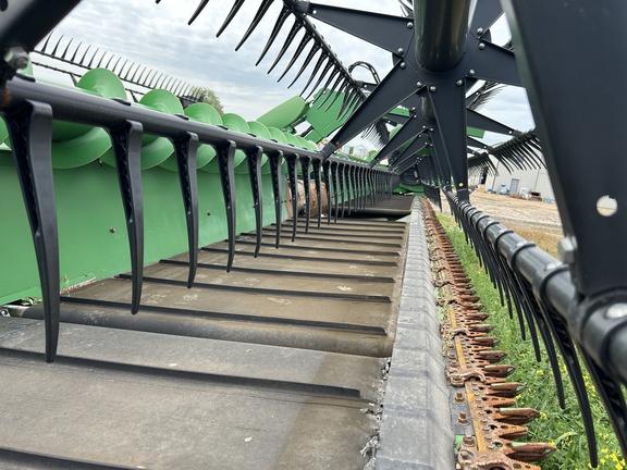 2018 John Deere 640FD Header Combine