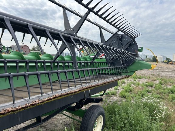 2018 John Deere 640FD Header Combine