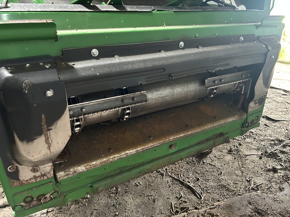 2017 John Deere S690 Combine