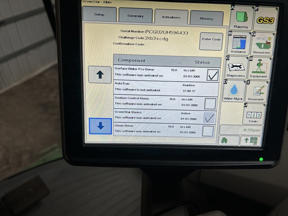 2017 John Deere S690 Combine