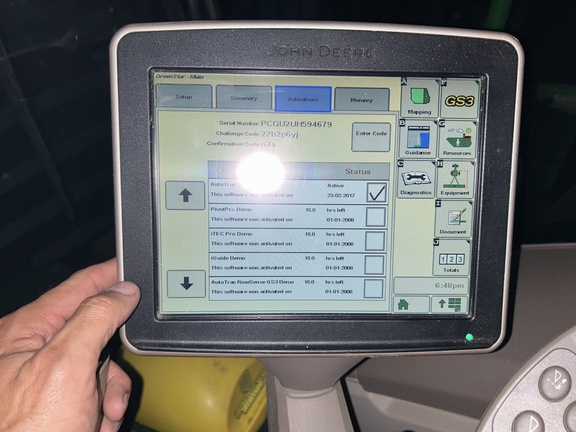 2017 John Deere S690 Combine