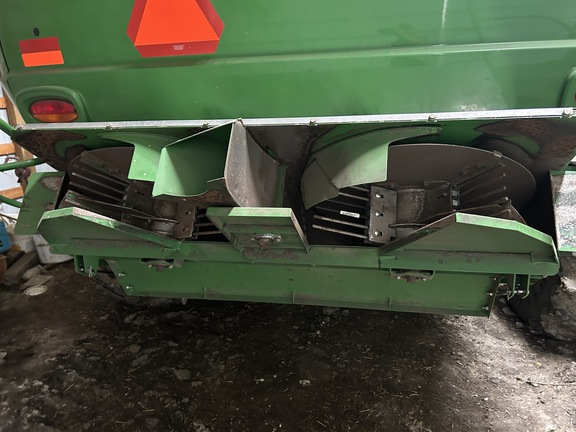 2017 John Deere S690 Combine
