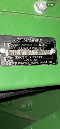 2017 John Deere S690 Combine