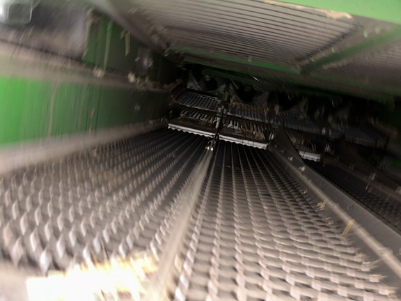 2017 John Deere S690 Combine