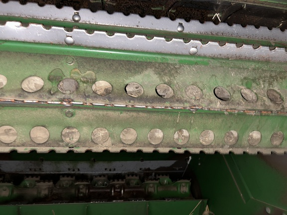 2017 John Deere S690 Combine