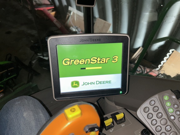 2017 John Deere S690 Combine