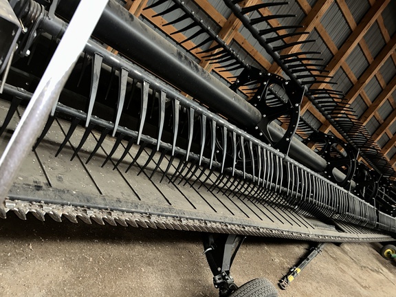 2022 MacDon FD140 Header Combine