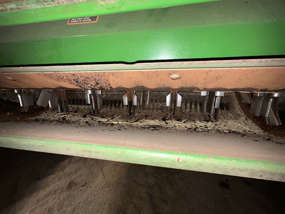 2017 John Deere S690 Combine