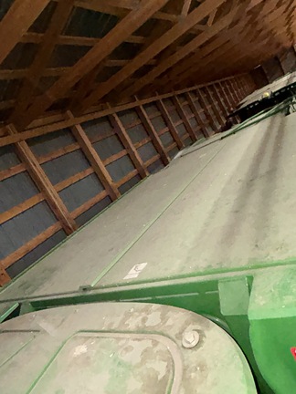 2017 John Deere S690 Combine