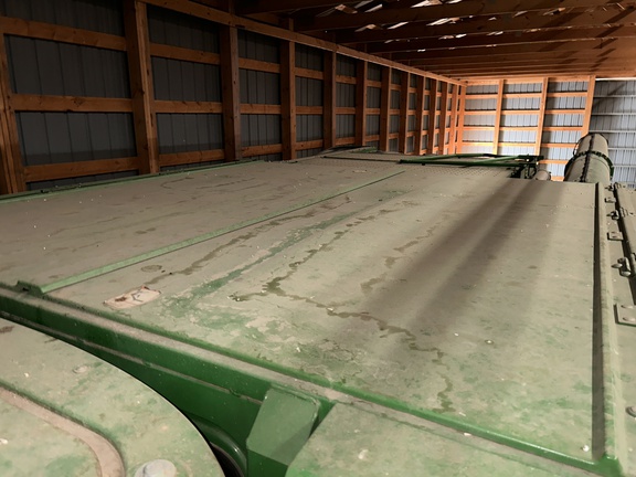 2017 John Deere S690 Combine