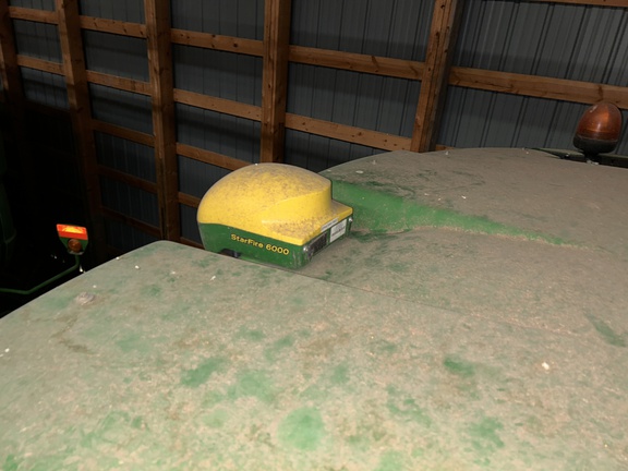 2017 John Deere S690 Combine