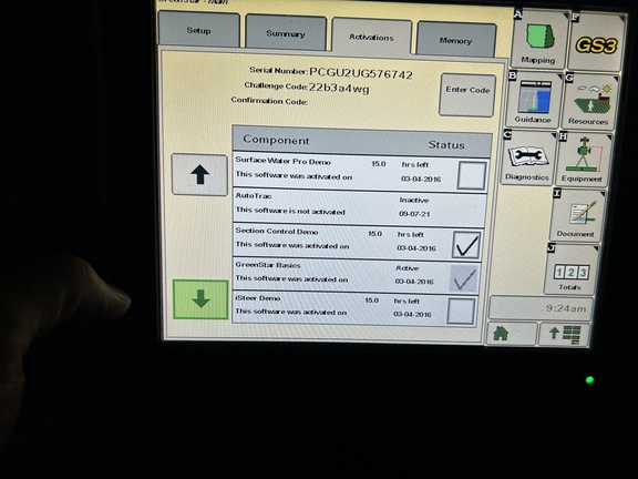 2017 John Deere S690 Combine