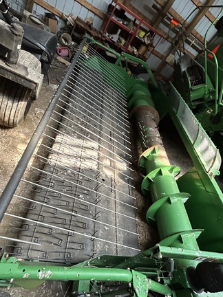2010 John Deere 615P Header Combine