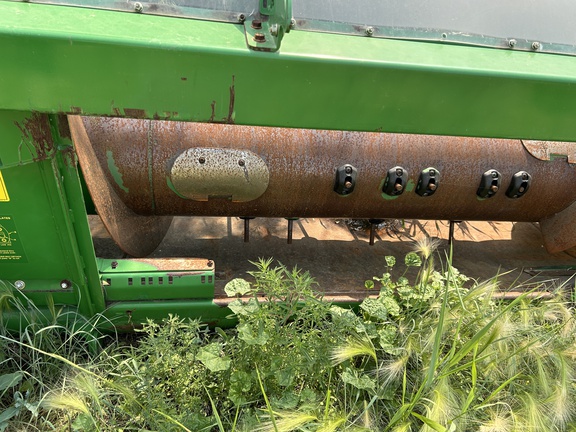 2012 John Deere 615P Header Combine