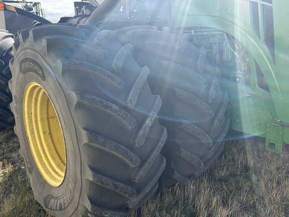 2012 John Deere 9560R Tractor 4WD