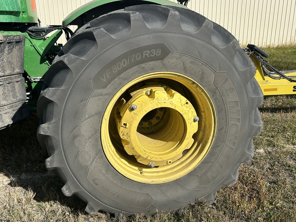 2012 John Deere 9560R Tractor 4WD