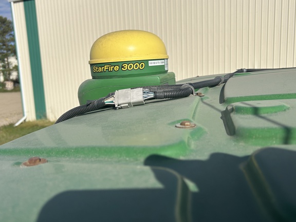 2012 John Deere 9560R Tractor 4WD