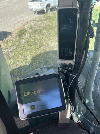 2012 John Deere 9560R Tractor 4WD