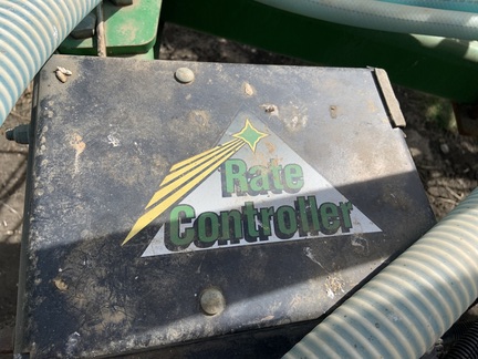 2008 John Deere 1830 W/ 1910 AIR CART Air Seeder