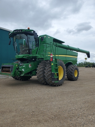 2018 John Deere S780 Combine