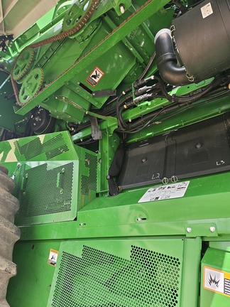 2018 John Deere S780 Combine