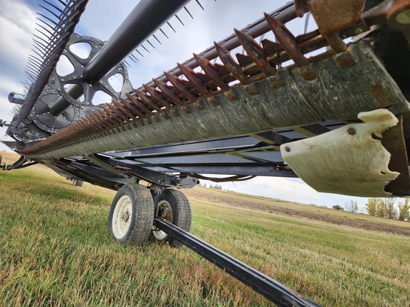 2011 MacDon FD70 Header Combine