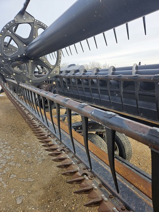 2011 MacDon FD70 Header Combine