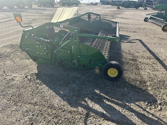 2018 John Deere 615P Header Combine