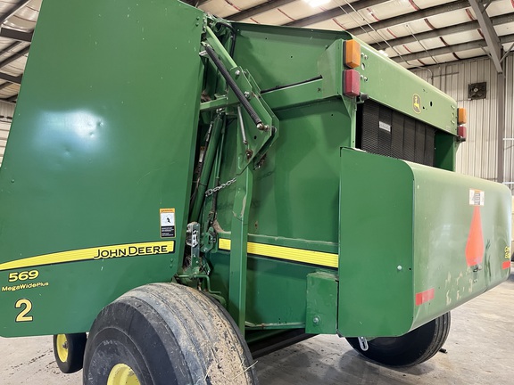 2015 John Deere 569 Baler/Round