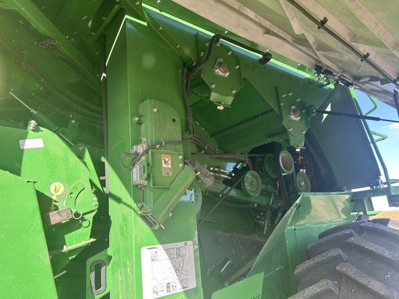 2022 John Deere S780 Combine