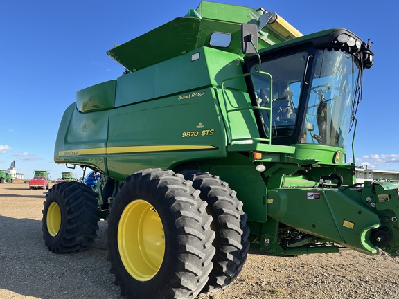 2009 John Deere 9870 STS Combine
