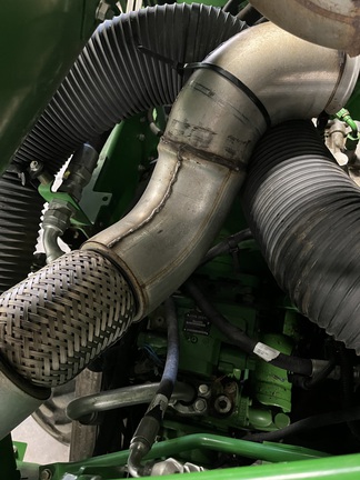 2012 John Deere S670 Combine