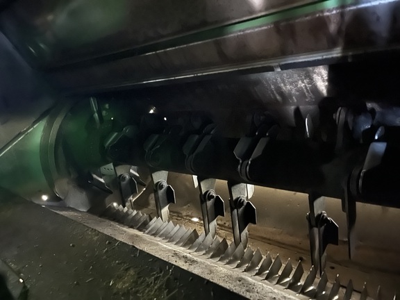 2012 John Deere S670 Combine