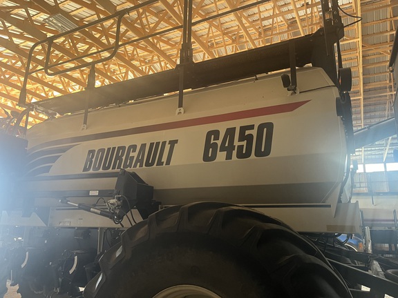 2014 Bourgault 3320PHD-QDA Air Seeder