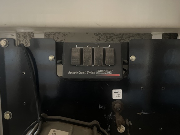 2014 Bourgault 3320PHD-QDA Air Seeder