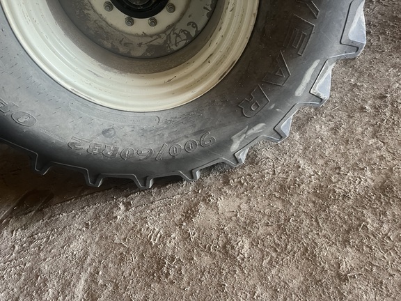 2014 Bourgault 3320PHD-QDA Air Seeder