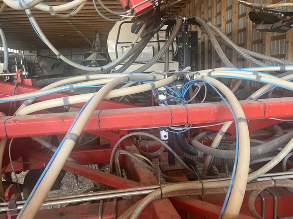 2014 Bourgault 3320PHD-QDA Air Seeder