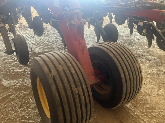 2014 Bourgault 3320PHD-QDA Air Seeder