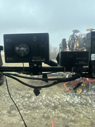 2014 Bourgault 3320PHD-QDA Air Seeder