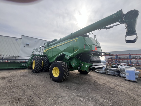 2022 John Deere X9 1000 Combine