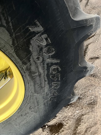 2017 John Deere S680 Combine