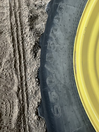 2017 John Deere S680 Combine