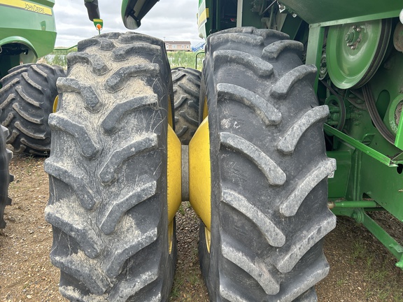 2009 John Deere 9870 STS Combine