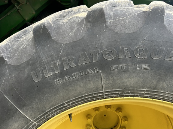 2009 John Deere 9870 STS Combine